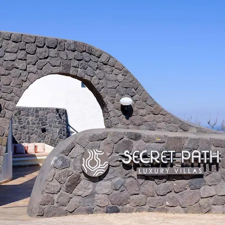 Villa Secret Path Luxury Imerovígli