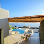 Villa Secret Path Luxury Imerovigli (Santorini)