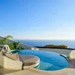 Villa Secret Path Luxury *