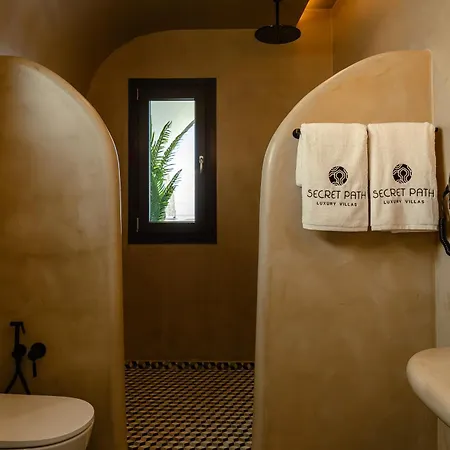 Βίλα Secret Path Luxury *