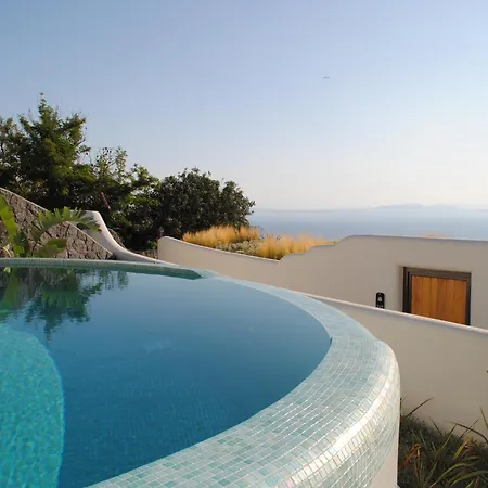 Βίλα Secret Path Luxury *