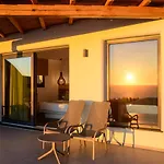 Secret Path Luxury Вилла