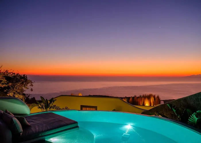 Villa Secret Path Luxury *