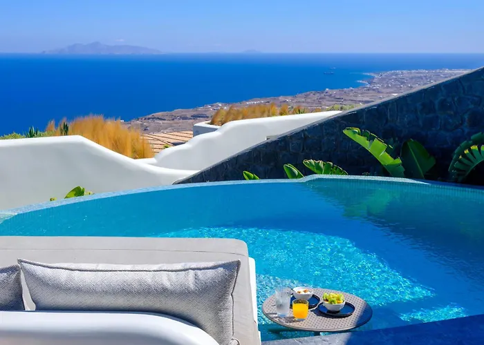 Secret Path Luxury Imerovigli (Santorini)