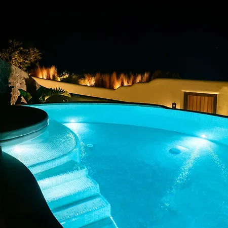 Villa Secret Path Luxury Imerovigli (Santorini)