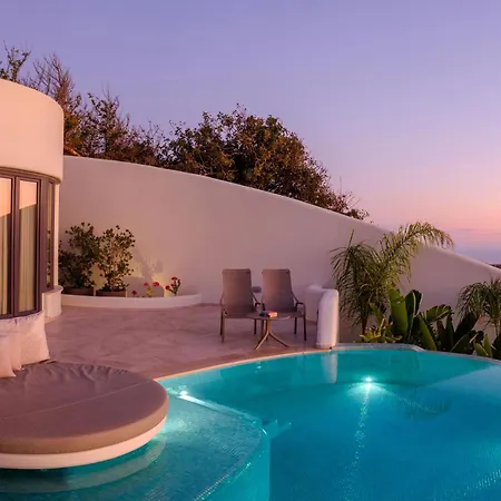 Secret Path Luxury Imerovigli (Santorini)